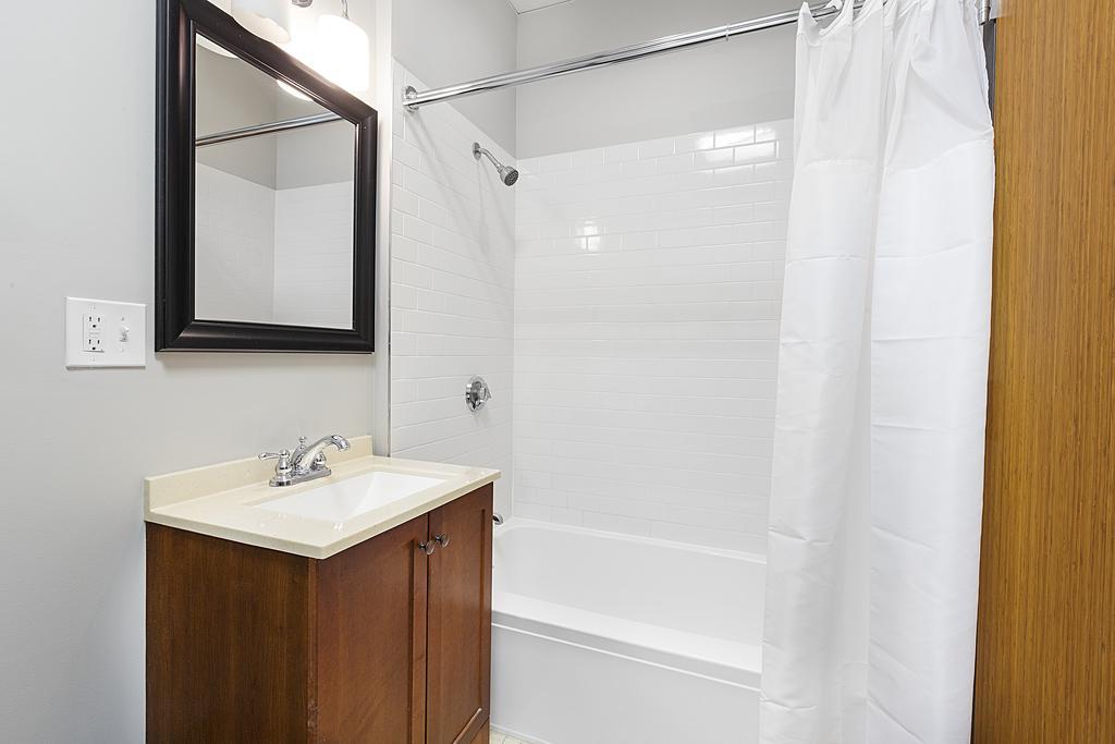 Temple Place Suites Boston Bagian luar foto